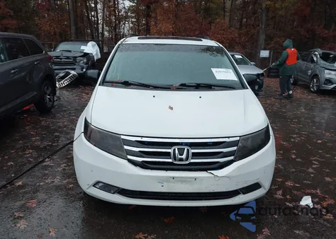 2012 Honda Odyssey Touring/Touring Elite из США, поврежденный, VIN 5FNRL5H93CB112750